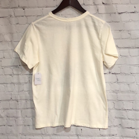 3/$15 SALE 💫 NWT Find Your Happiness T-Shirt - Picture 4 of 6